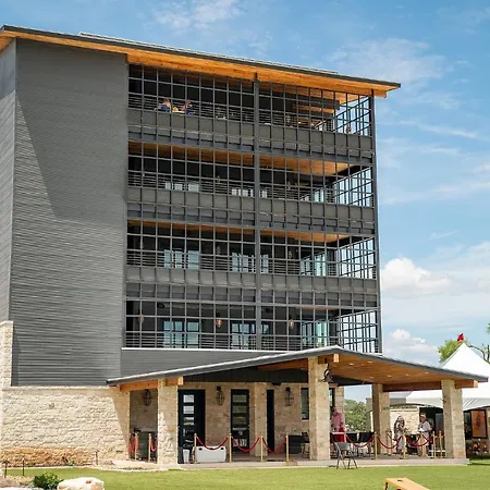 Resort At Fredericksburg Unit 15